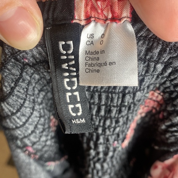 Divided (H&M) Black Floral Smocked Back Sundress Size XS - Picture 5 of 5